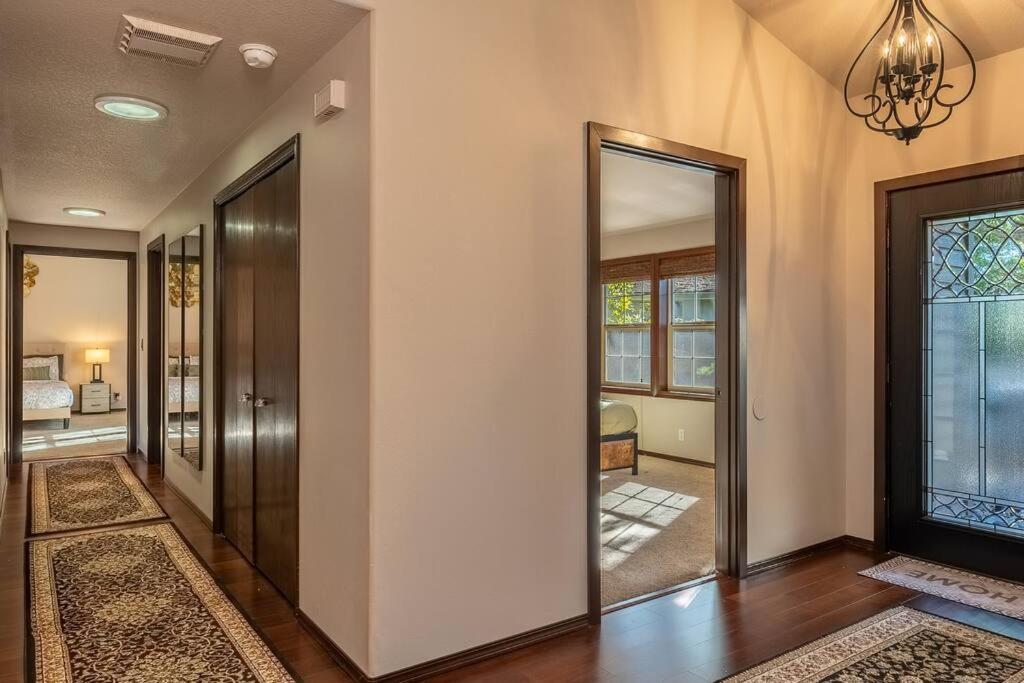 Comfy 4B/2B Home Near Dunes & Ocean! Pet Friendly! Флорънс Екстериор снимка